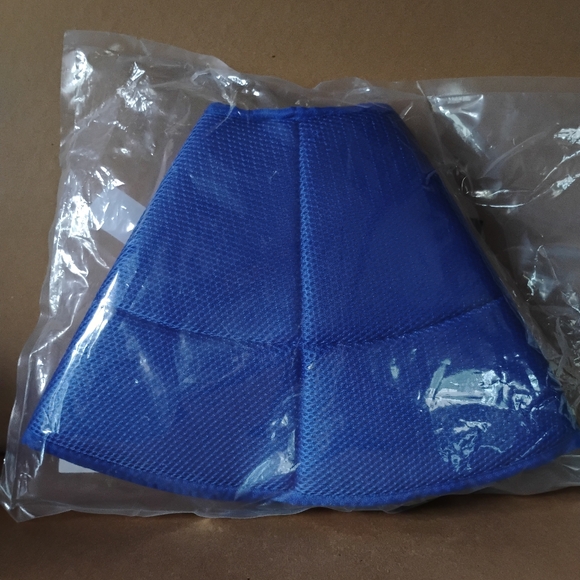 Kuoser Soft Dog Cone Collar After Surgery Adjustable Dog Recovery Size Large - Picture 9 of 14